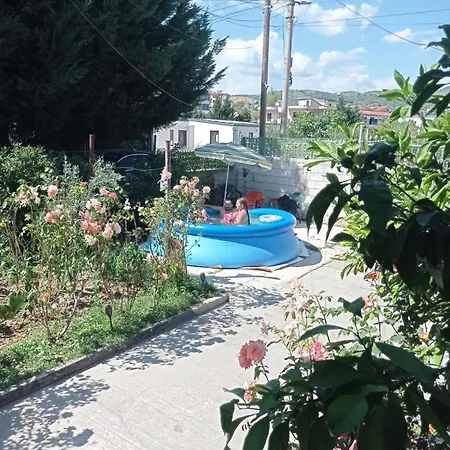 Samuela Cozy Retreat Berat