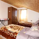 Samuela Cozy Retreat