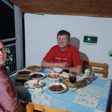 Samuela Cozy Retreat